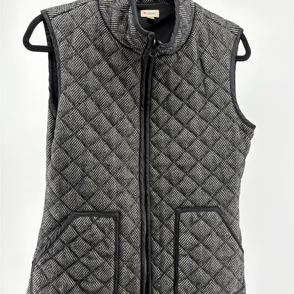 Cremieux Women's Full Zip‎ Black Quilted Vest, Pre-Owned